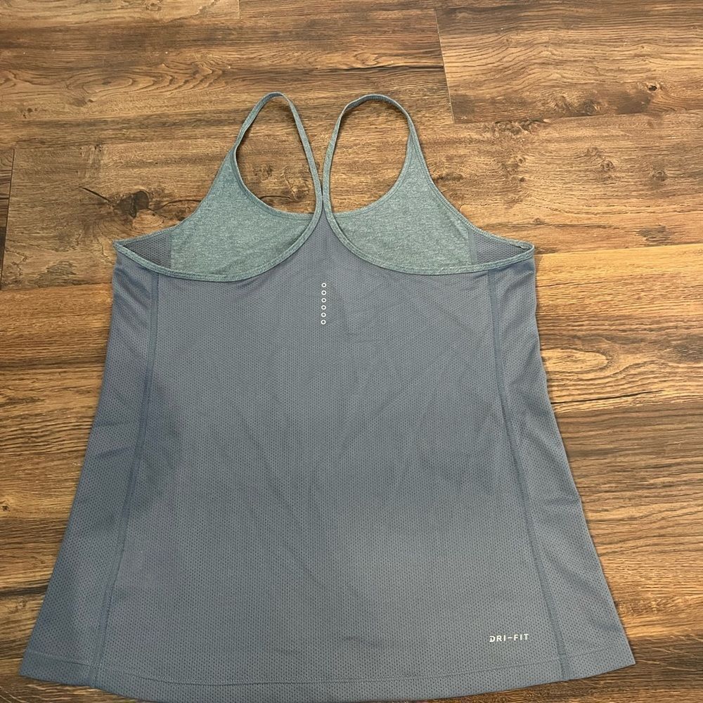 Nike Grey Racerback Workout Tank Top - Picture 5 of 8